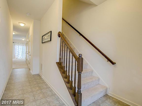 4th image of 102 Foundry Ln