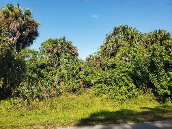 12274 Defender Dr, Port Charlotte, FL 33953