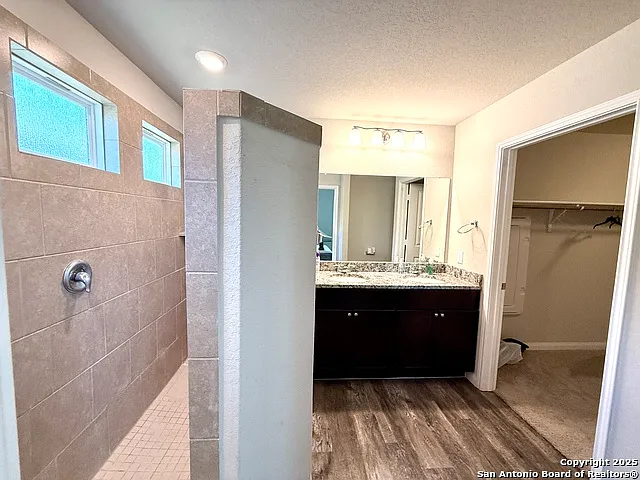 807 Blue Lndg — Photo 11