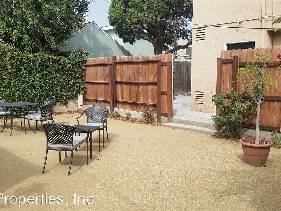 1st image of 3207 Bagley Ave APT 8