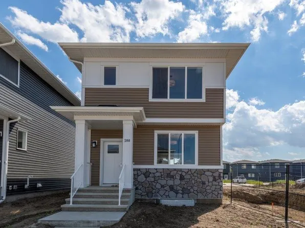 208 Chelsea Mnr, Chestermere, AB T1X 2P5