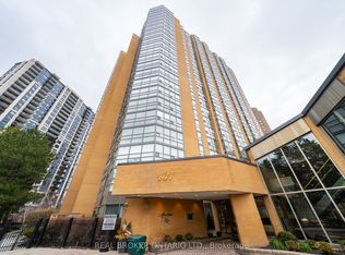 131 Beecroft Rd #306, Toronto, ON M2N 6G9