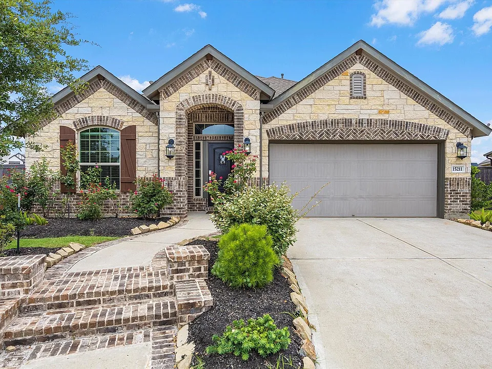 15211 Montezuma Quail Dr