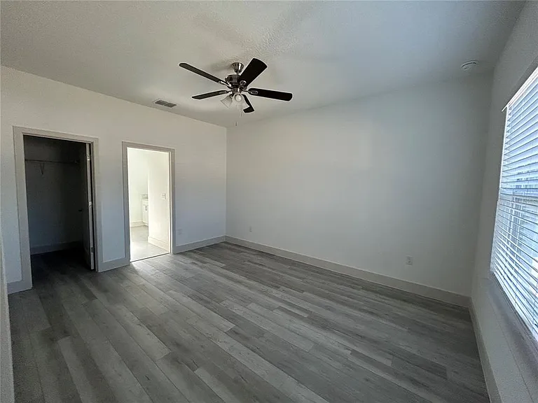 1531 W Gainsboro Ln — Photo 11
