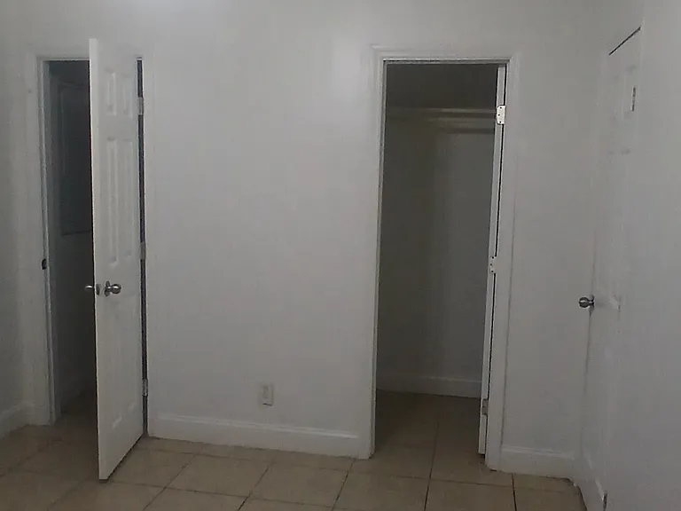 313 Ronnie Cir — Photo 11