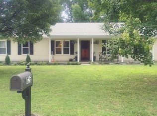 725 Dana Dr, Chesapeake, VA 23321