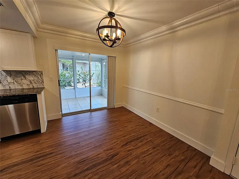 659 N Jefferson Ave #659 — Photo 5