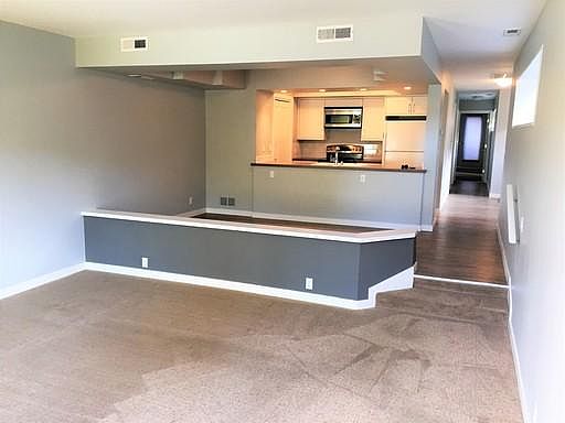 3rd image of 1628 42nd Ave E