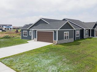 889 Red Hawk Dr, Milton, WI 53563