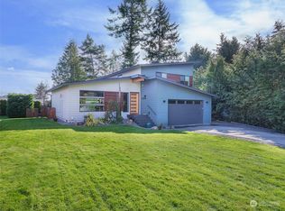 26 Explorer Ln, Port Ludlow, WA 98365