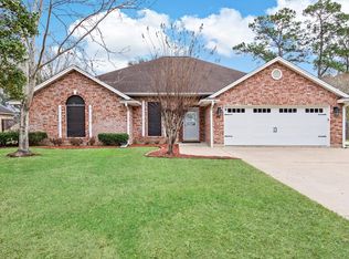 70 Lamplighter St, Lumberton, TX 77657
