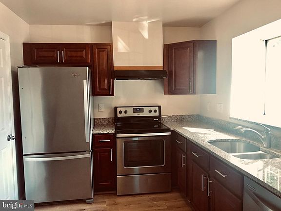 2nd image of 26 Bartley Ct