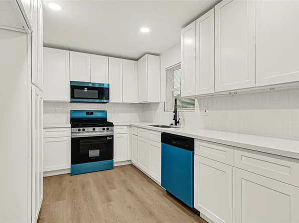 2204 Benson Dr, Galena Park, TX 77547