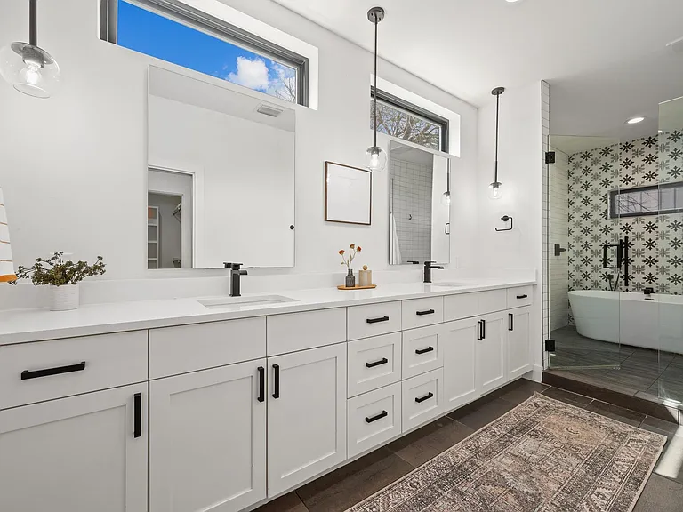 503 Havana St #A — Photo 12