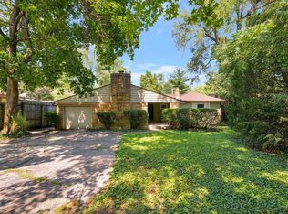 706 Hessel Blvd, Champaign, IL