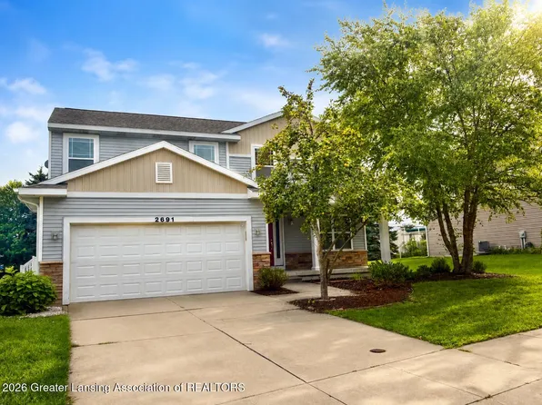 2691 Coreopsis Dr, Okemos, MI 48864