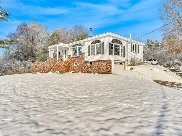 1125 Lewiston Road, Topsham, ME 04086