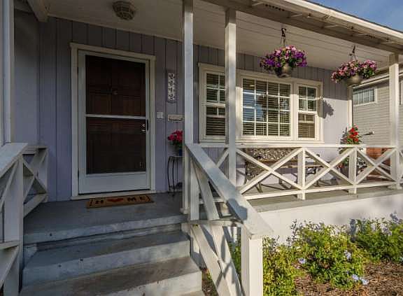 3rd image of 2212 Elizabeth Dr