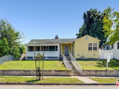 584 E Fairview Blvd, Inglewood, CA, 90302