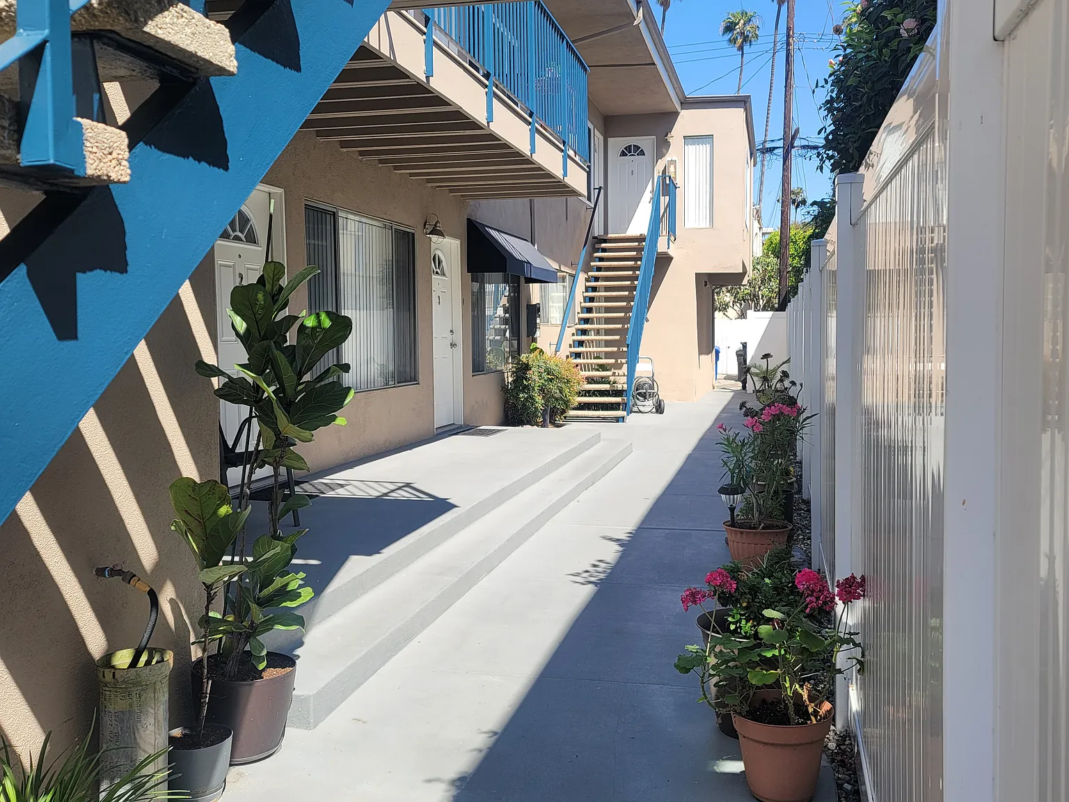 1 bed, $2,100 — Photo 3