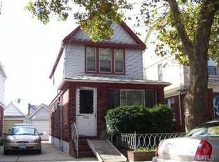 5406 64th St, Maspeth, NY 11378