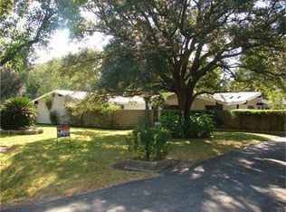 9106 Bonhomme Rd, Houston, TX 77074