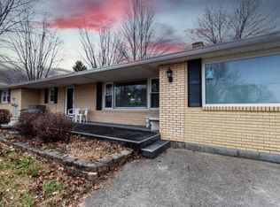 10189 Reservoir Rd, Brookville, IN 47012