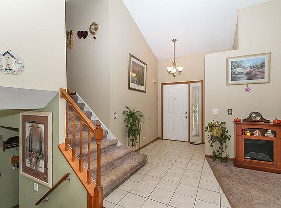 3rd image of 1449 Bannock Ct