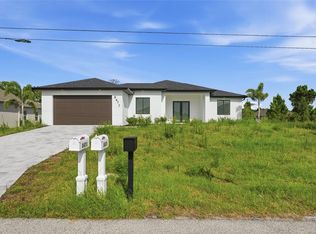 8472 Agate St, Port Charlotte, FL 33981