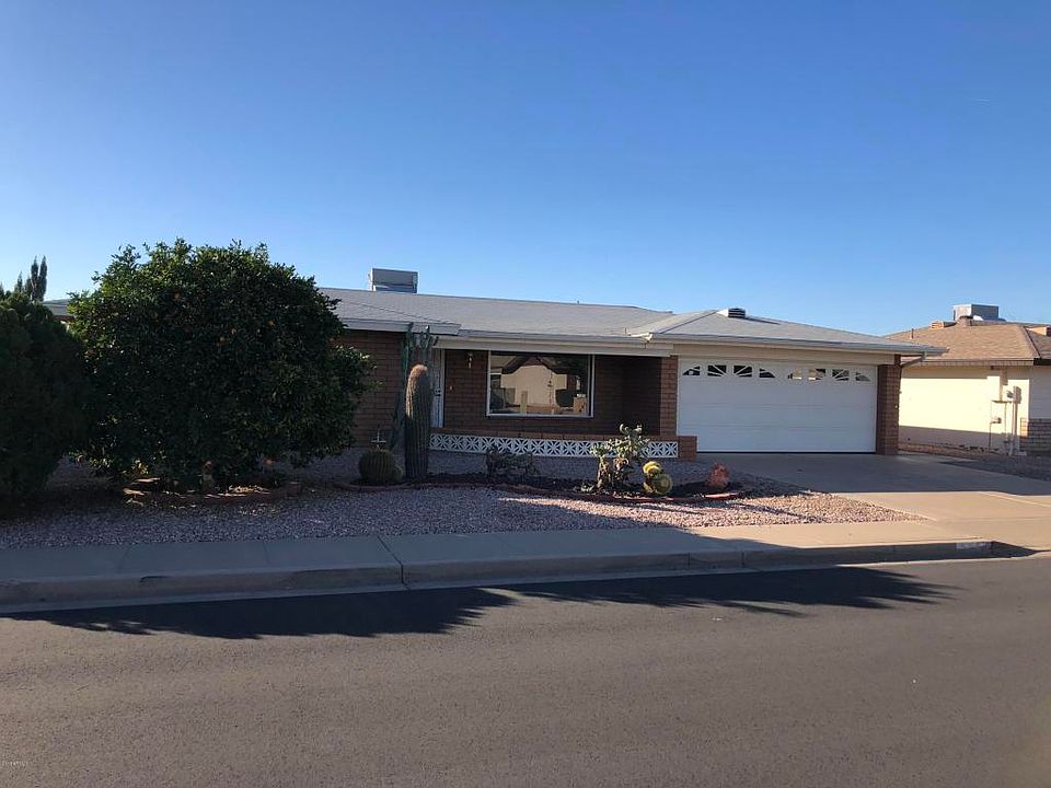 1st image of 5059 E Emerald Ave