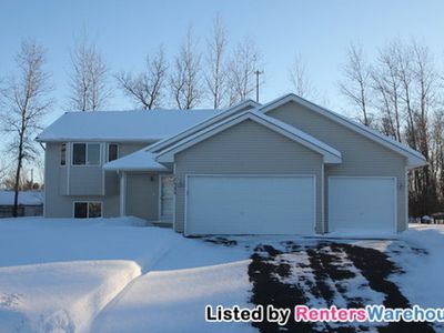 17525 305th Ln, Shafer, MN, 55074