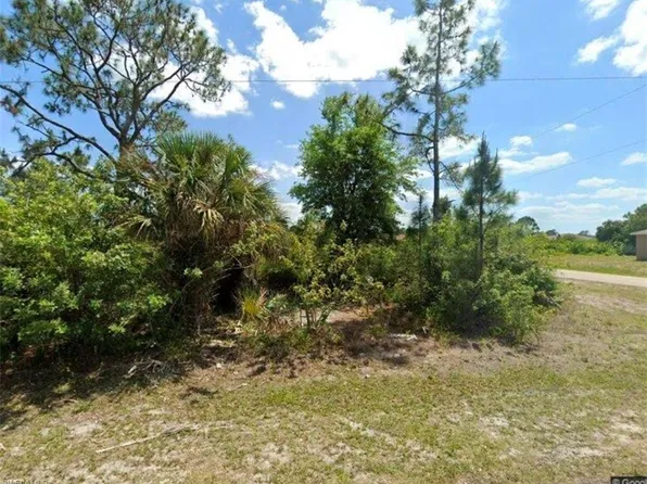 2911 56th ST W, LEHIGH ACRES, FL 33971