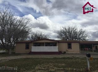 210 Diaz Rd, Las Cruces, NM 88007