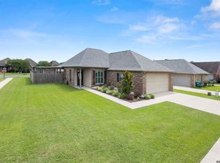 4146 Carolina Dr, Addis, LA 70710