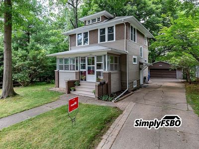 2411 11th St, Moline, IL, 61265