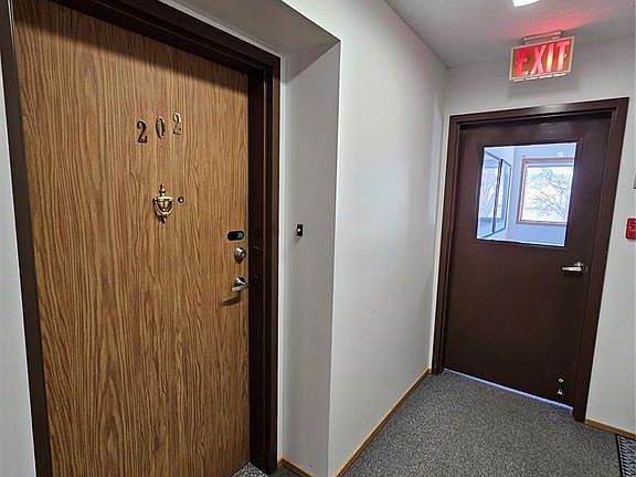 3rd image of UNIT 202-201 3rd AVENUE W