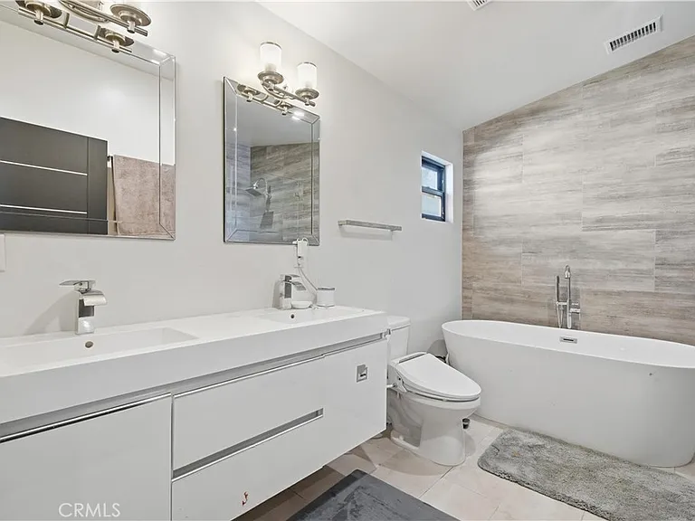 17713 Bullock St — Photo 25