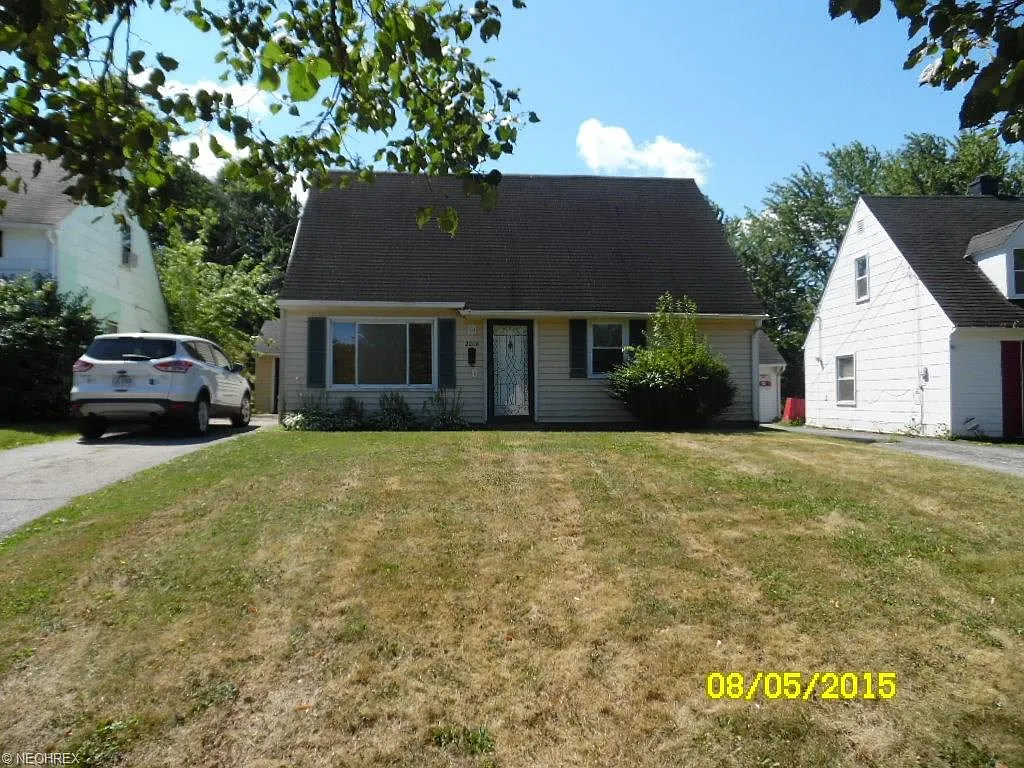 20118 Longbrook Rd photo 1