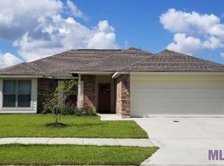 1124 Point Andrew Dr, Gonzales, LA 70737