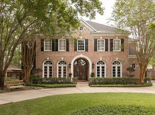 11625 Green Oaks St, Houston, TX 77024