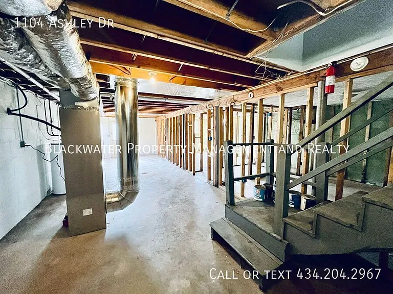 1104 Ashley Dr — Photo 14