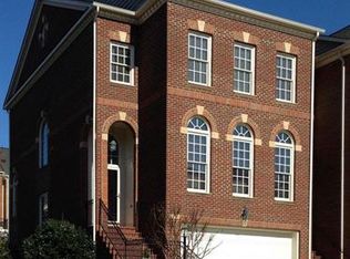 18526 Bear Creek Ter, Leesburg, VA