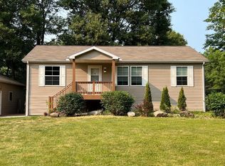 W8936 Lagoon Dr, Portage, WI 53901