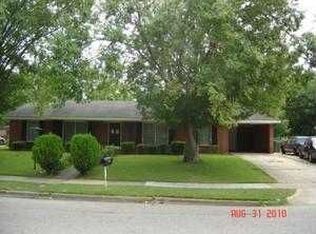 129 Spring Valley Rd, Montgomery, AL 36116