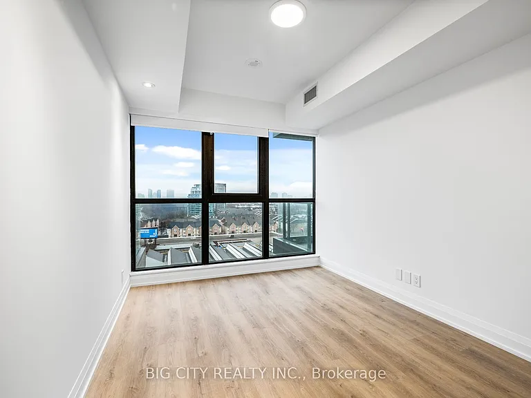 36 Brentcliffe Rd #1310 — Photo 17