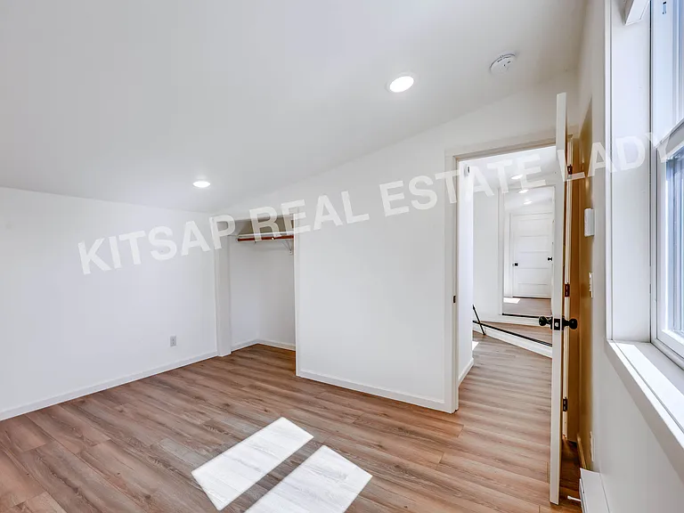 15449 Washington Ave NE #101 — Photo 20
