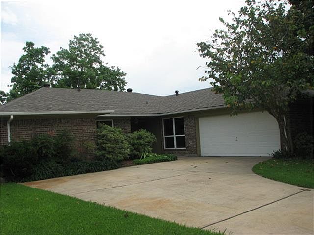 1st image of 1209 Denise St