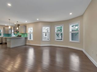 161 4th St #1611, Medford, MA 02155