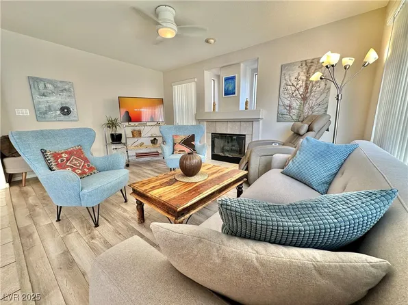 10500 Horseshoe Falls Ct, Las Vegas, NV 89144