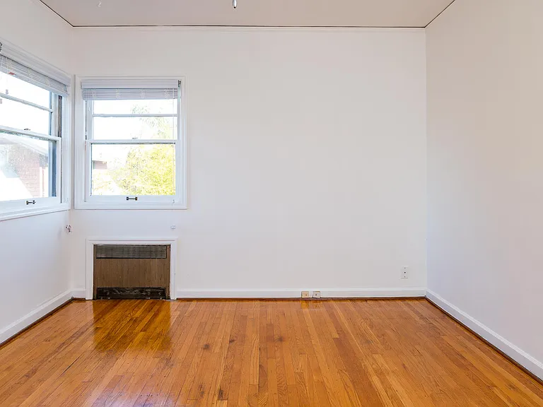 2500 NE Weidler St — Photo 50